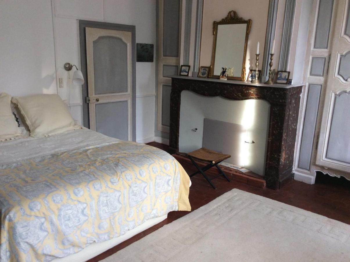 La Chambre De La Tour Orbais Pokoj fotografie